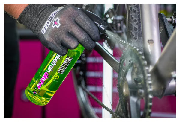 MUC-OFF Nettoyant pour Chaine BIO DRIVETRAIN CLEANER 500ml