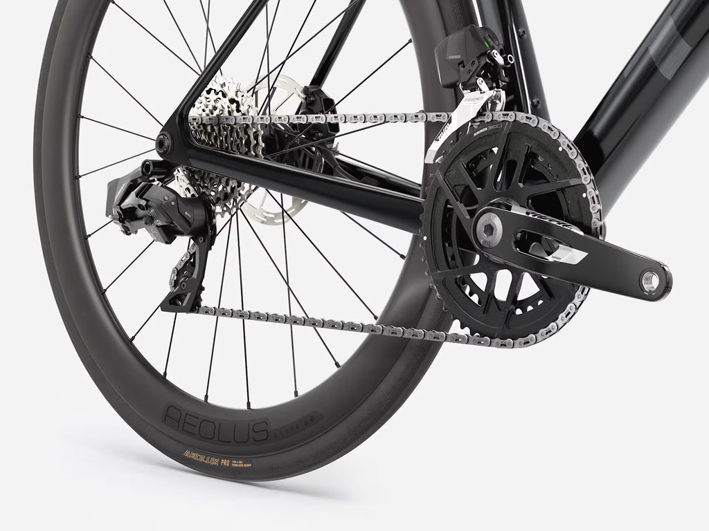 Madone SL 6 AXS 8e gén. Taille M Noir